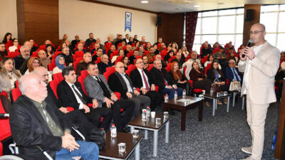 Muhasebeciler Odasında Meslek Mensuplarına Yönelik Eğitimler Devam Ediyor İSMO Başkanı
