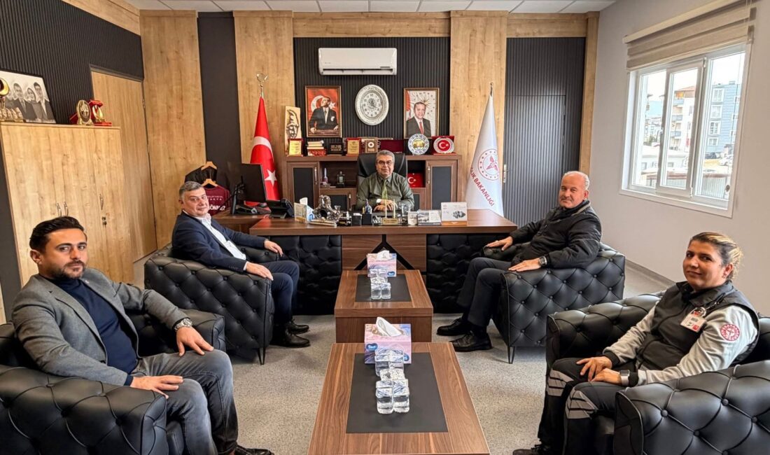 Öz Sağlık-İş Sendikası Hatay İl Başkanı Mehmet Ali Gür ve