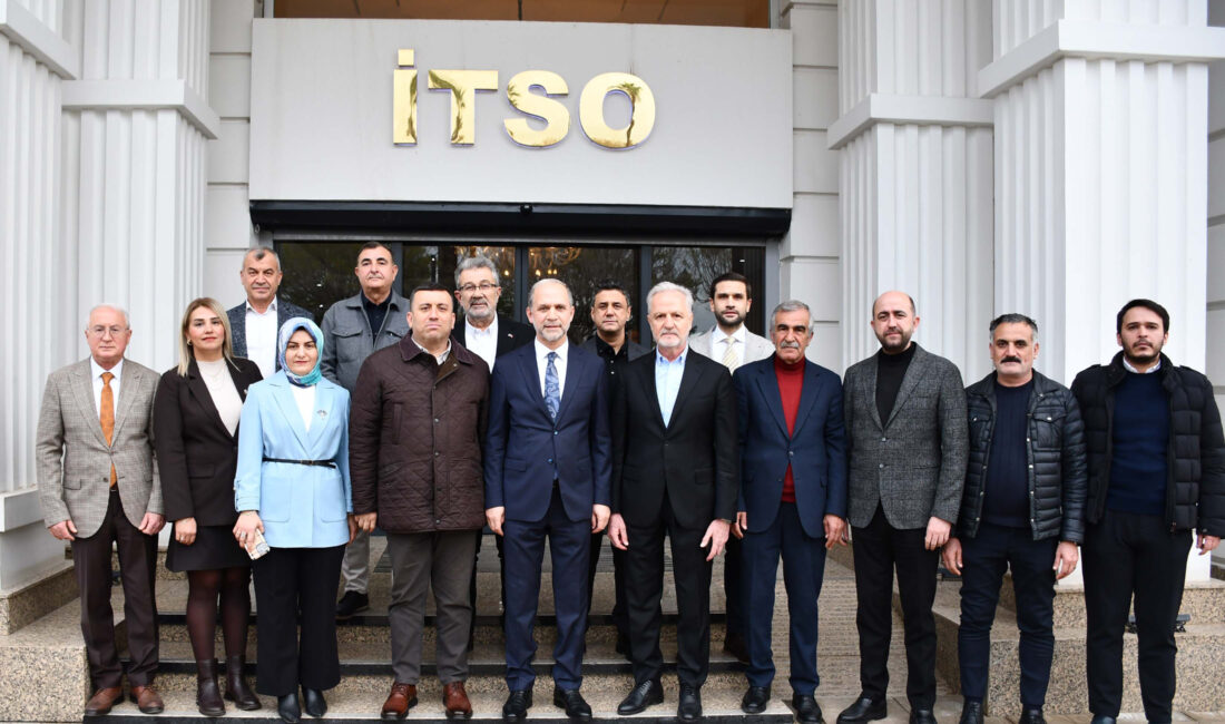 Hatay Milletvekili Abdulkadir Özel ve beraberindeki heyet, İskenderun Ticaret ve