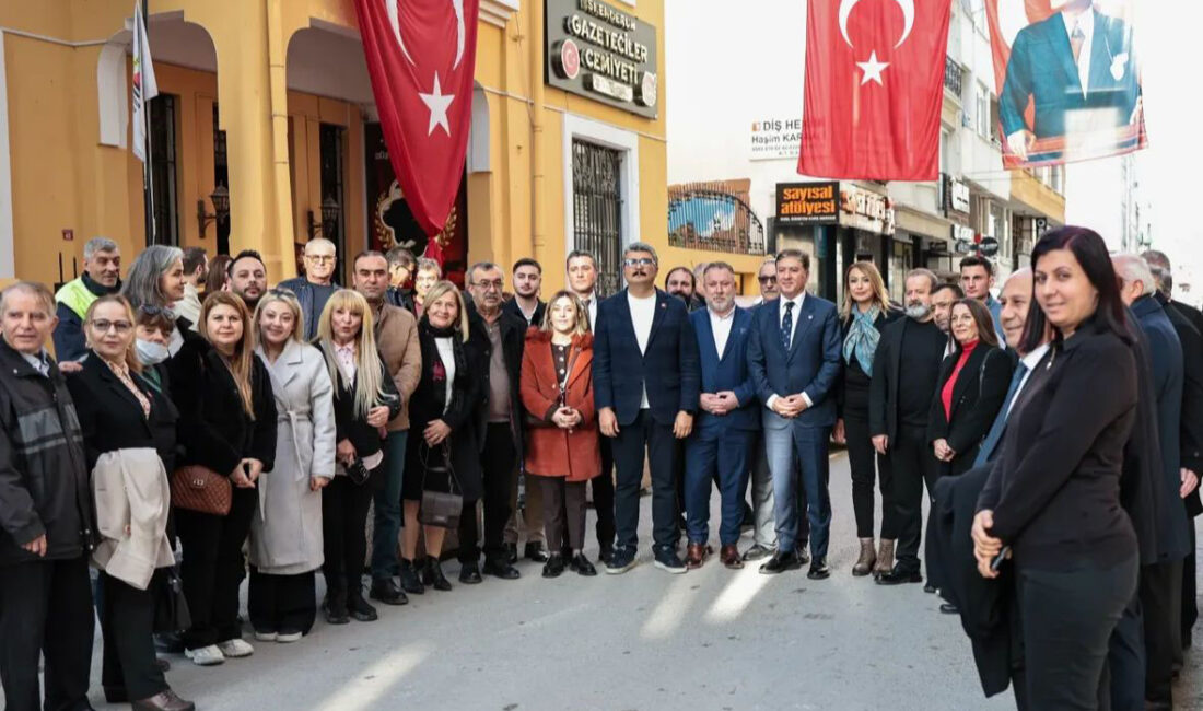 CHP Grup Başkanvekili Dr. Murat Emir İGC’yi Ziyaret Etti CHP Grup Başkanvekili ve Ankara Milletvekili Dr. Murat Emir, Hatay