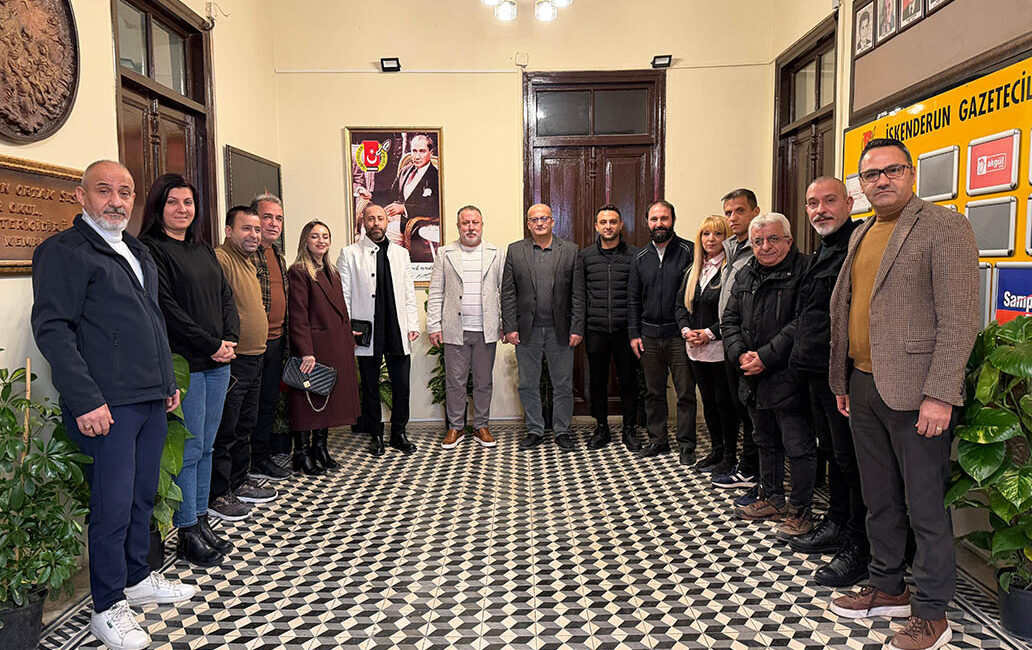 Mimarlar Odası Yeni Yönetiminden İGC’ye Ziyaret Geçtiğimiz günlerde gerçekleştirdikleri kongreyle yeni yönetimini belirleyen Mimarlar Odası İskenderun