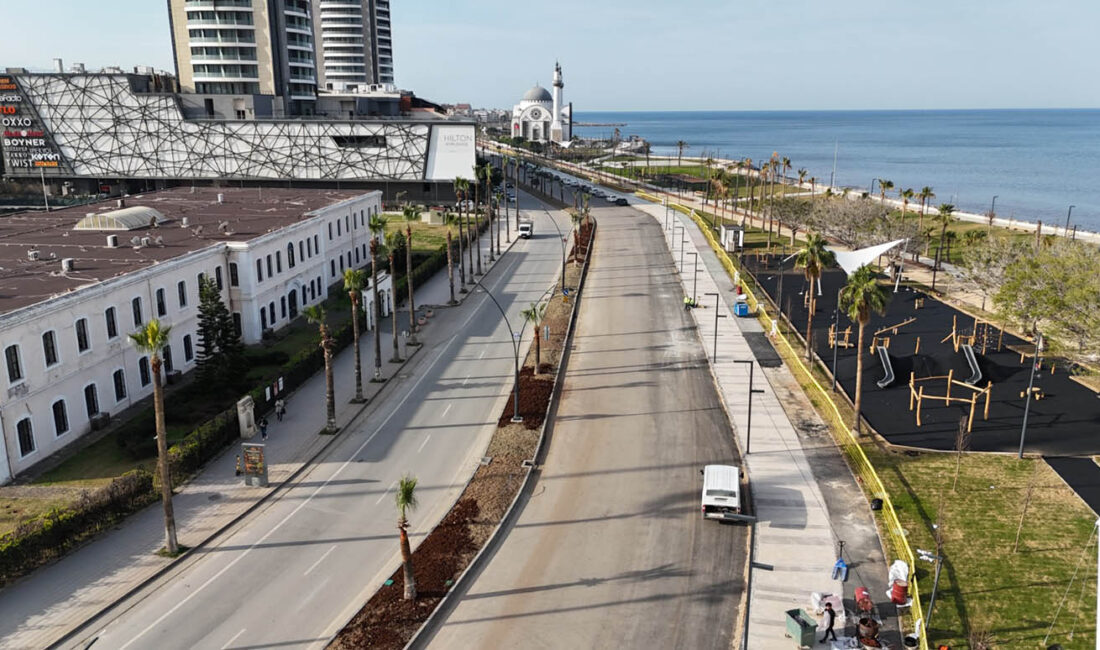 İSKENDERUN SAHİLİ YENİ GÖRÜNÜMÜNE KAVUŞTU Hatay Büyükşehir Belediyesi (HBB), İskenderun Sahili’nin modern ve çevre dostu