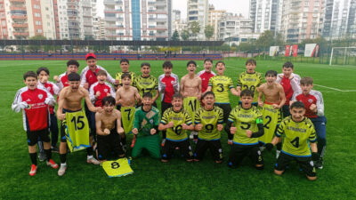 Arsuz MCT Technic Altın Gençlik SK u-14 futbol takımı sırası