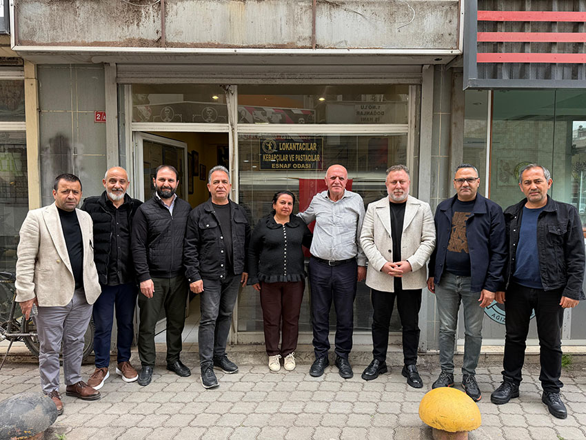 İskenderun Gazeteciler Cemiyeti (İGC) yönetimi, genel kurulun ardından yeniden başkanlığa