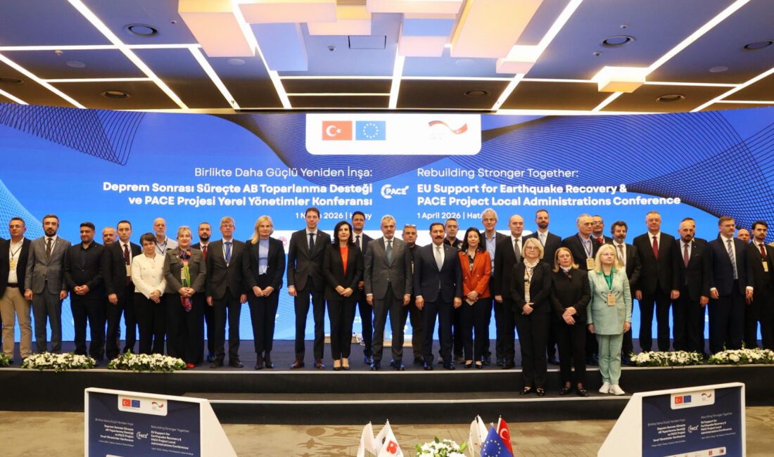HATAY’DA PACE PROJESİ YEREL YÖNETİMLER KONFERANSI YAPILDI Hatay Büyükşehir Belediye (HBB) Başkanı Mehmet Öntürk, “Birlikte Daha Güçlü