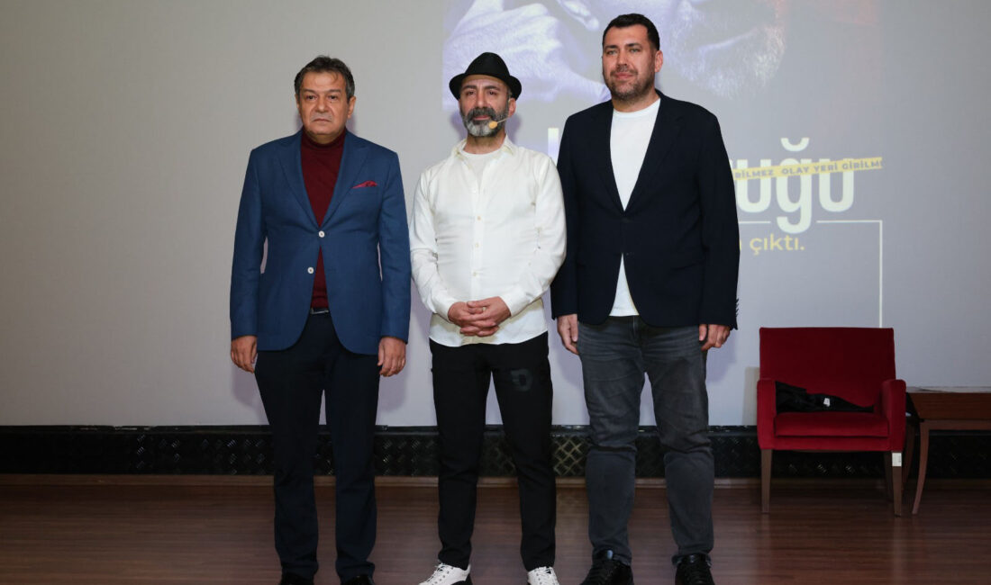 HBB’DEN POLİS HAFTASI DOLAYISIYLA STAND-UP GÖSTERİSİ Hatay Büyükşehir Belediyesi (HBB), kültürel etkinlikleri vatandaşlarla buluşturmaya devam ediyor.