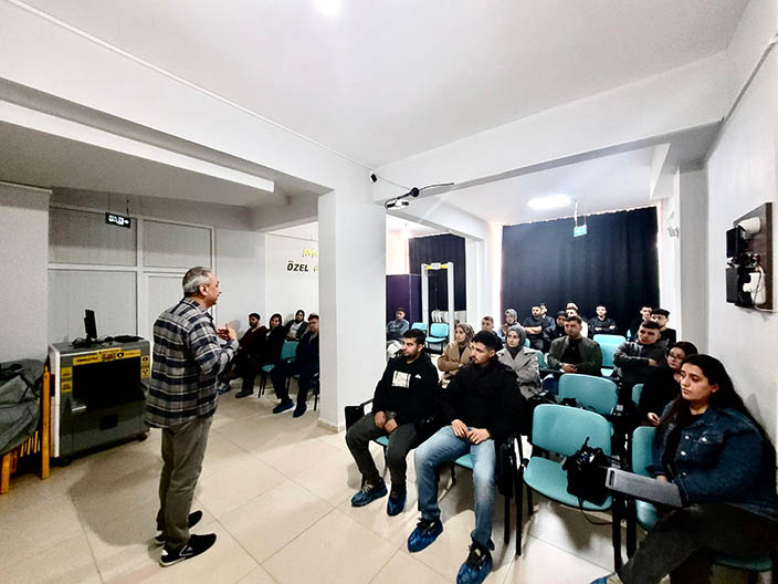 Deprem Sonrası Güvenlik Açığını Kapatan Hamle: Mazman Özel güvenlik’ten Antakya’ya