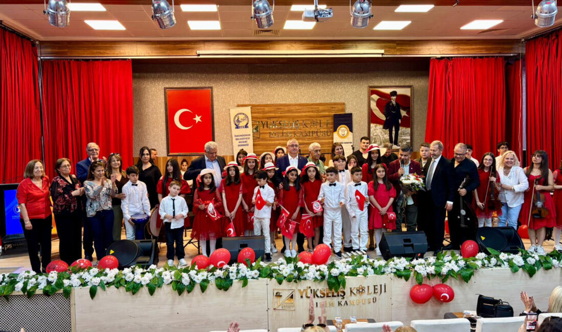 İskenderun’da ‘Sıra Bizde !’ Diyen Çocuk ve Gençlik Korosu Gururlandırdı İskenderun Belediyesi Musıki Derneği Çocuk ve Gençlik Korosu, Şef Nilüfer