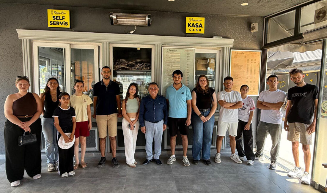 ARİAD, bursiyer öğrencilerini Robusta Drive Thru Kafe’de ağırlayarak XFest kombine