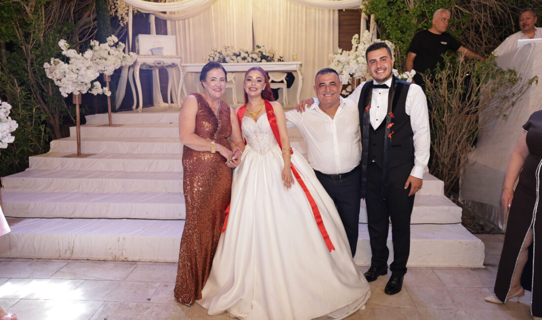 Eda & İsmail Görkemli Bir Düğünle Dünyaevine Girdi… Arsuz’da Görkemli Düğün: Eda ve İsmail Mutluluğa ‘Evet’ Dedi Eda