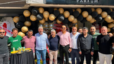 İskenderun Barbaros Mahallesi’nde faaliyet gösterecek olan LORIS Parfüm, düzenlenen açılış