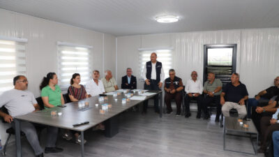 Hatay Büyükşehir Belediyesi (HBB), altyapı çalışmalarını yerel yöneticilere tanıtmaya devam