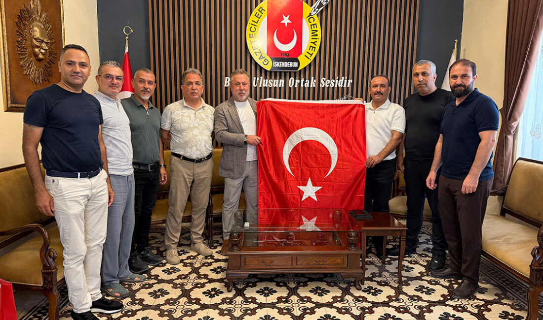 İskenderun Belediyesi Basın Müdürü Serdar Doğru’dan İGC’ye Nezaket Ziyareti İskenderun Belediyesi Basın Müdürü Serdar Doğru, İskenderun Gazeteciler Cemiyeti’ni (İGC)