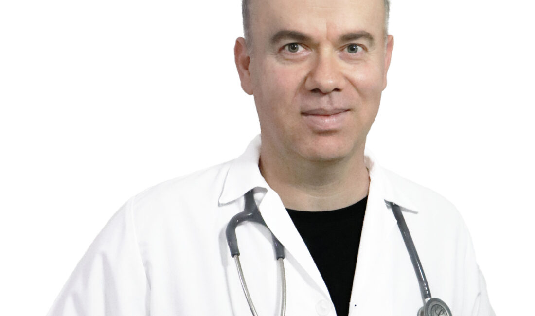 KAN SULANDIRICI İLAÇ KULLANIRKEN BU 4 KURALA DİKKAT! İskenderun Gelişim Hastanesi Kardiyoloji Uzmanı Doç. Dr. Nasır Sivri, kan