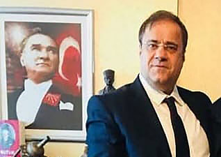 Yıllarca CHP İskenderun İlçe Başkanlığı görevini yürüten ve kendi döneminde