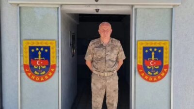 2022 yılında Arsuz İlçe Jandarma Komutanı olarak görevine başlayan Jandarma