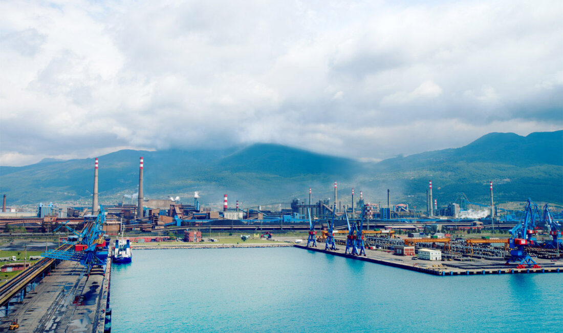 İSKENDERUN, LİMAN VE LOJİSTİKTE OYUN KURUCU ROLÜ ÜSTLENECEK OYAK Denizcilik ve Liman İşletmeleri, Türkiye’nin dökme katı yük taşımacılığındaki