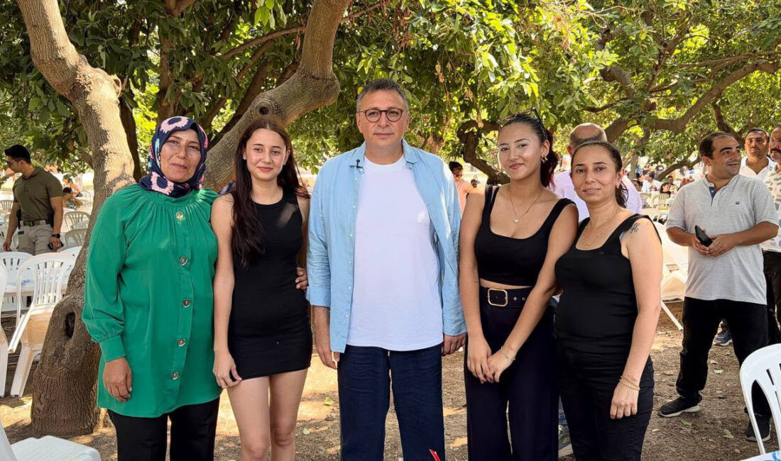 İskenderun Belediyesi tarafından düzenlenen “Personel Şenliği”, belediye çalışanları ve ailelerinin